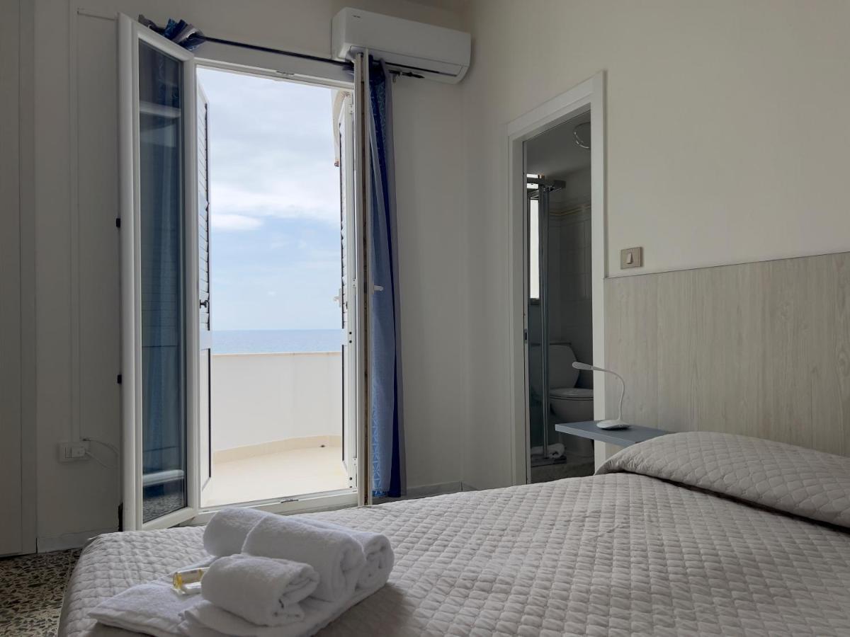Hotel Castelsardo Domus Beach Exterior foto